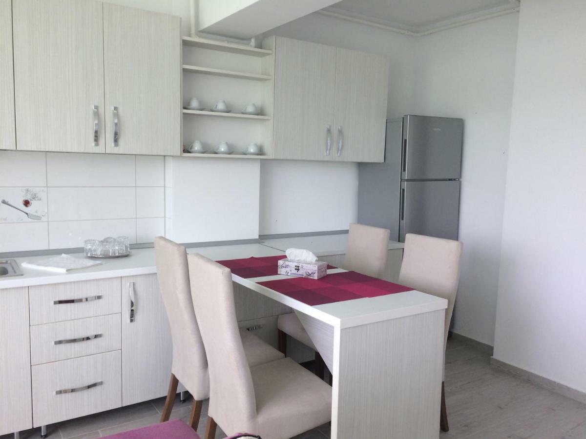 Apartament Coresi Braşov Buitenkant foto